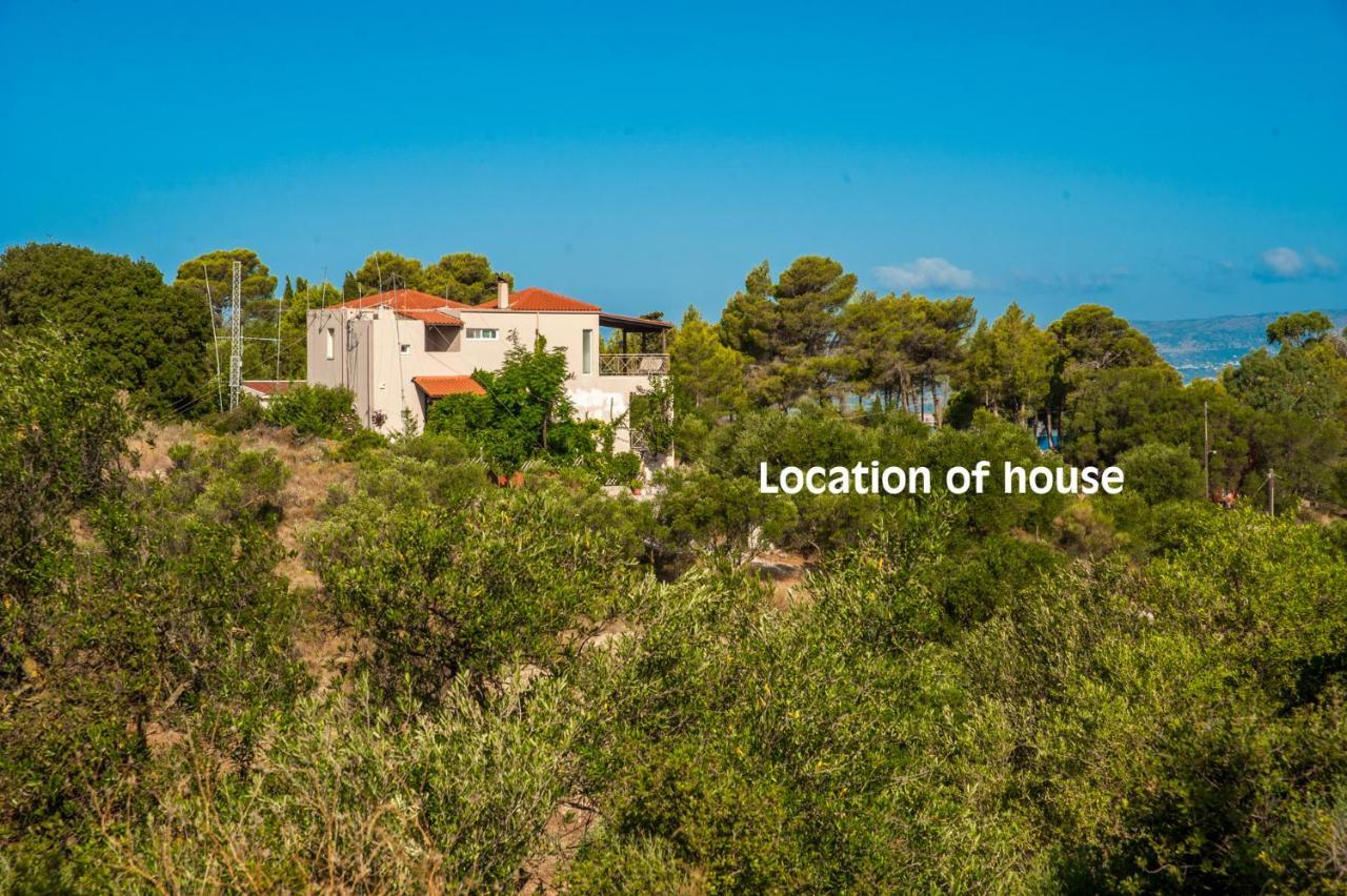 Helmata Villa With Privecy Argostoli  Bagian luar foto